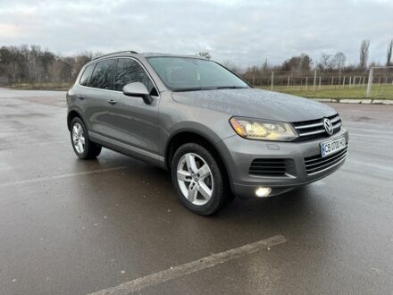 Сірий Фольксваген Туарег, об'ємом двигуна 3 л та пробігом 218 тис. км за 18500 $, фото 1 на Automoto.ua