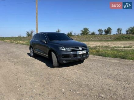 Фольксваген Туарег 2011 в Татарбунары на Automoto.ua Серый Фольксваген Туарег, объемом двигателя 2.97 л и пробегом 277 тыс. км за 19999 $, фото 1 на Automoto.ua