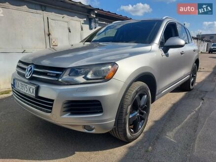 Сірий Фольксваген Туарег, об'ємом двигуна 3 л та пробігом 154 тис. км за 15800 $, фото 1 на Automoto.ua