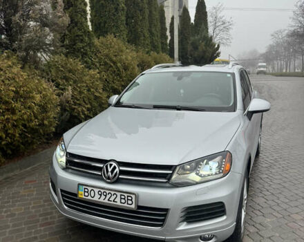 Серый Фольксваген Туарег, объемом двигателя 2.97 л и пробегом 345 тыс. км за 16900 $, фото 1 на Automoto.ua