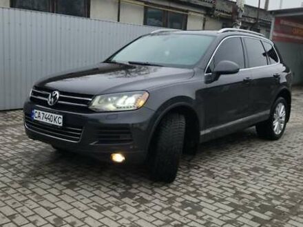 Фольксваген Туарег 2012 у Тальном на Automoto.ua Сірий Фольксваген Туарег, об'ємом двигуна 2.97 л та пробігом 196 тис. км за 20500 $, фото 1 на Automoto.ua