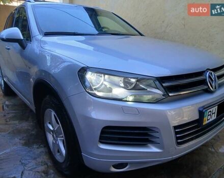 Сірий Фольксваген Туарег, об'ємом двигуна 2.97 л та пробігом 181 тис. км за 18999 $, фото 1 на Automoto.ua
