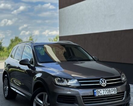 Серый Фольксваген Туарег, объемом двигателя 3 л и пробегом 262 тыс. км за 22000 $, фото 1 на Automoto.ua