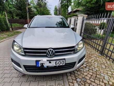 Фольксваген Туарег 2013 в Калуше на Automoto.ua Серый Фольксваген Туарег, объемом двигателя 3 л и пробегом 225 тыс. км за 15000 $, фото 1 на Automoto.ua