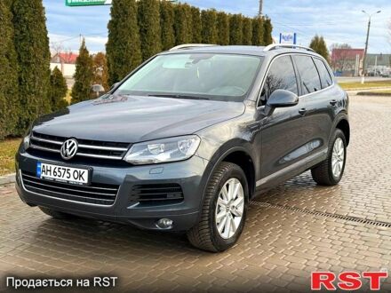 Фольксваген Туарег 2013 в Хмельницком на Automoto.ua Серый Фольксваген Туарег, объемом двигателя 3 л и пробегом 229 тыс. км за 20999 $, фото 1 на Automoto.ua