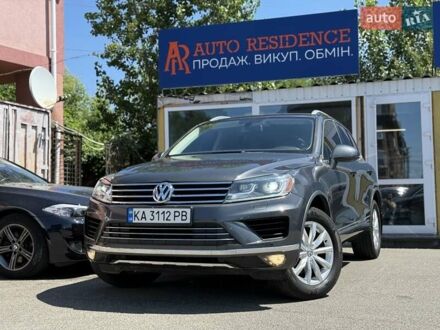Фольксваген Туарег 2014 в Киеве на Automoto.ua Серый Фольксваген Туарег, объемом двигателя 3.6 л и пробегом 185 тыс. км за 15400 $, фото 1 на Automoto.ua