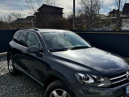 Сірий Фольксваген Туарег, об'ємом двигуна 2.97 л та пробігом 282 тис. км за 21300 $, фото 1 на Automoto.ua