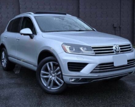 Серый Фольксваген Туарег, объемом двигателя 3.6 л и пробегом 75 тыс. км за 1350 $, фото 1 на Automoto.ua