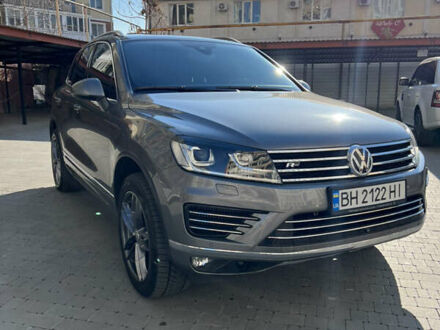 Фольксваген Туарег 2016 в Одессе на Automoto.ua Серый Фольксваген Туарег, объемом двигателя 2.97 л и пробегом 159 тыс. км за 31700 $, фото 1 на Automoto.ua