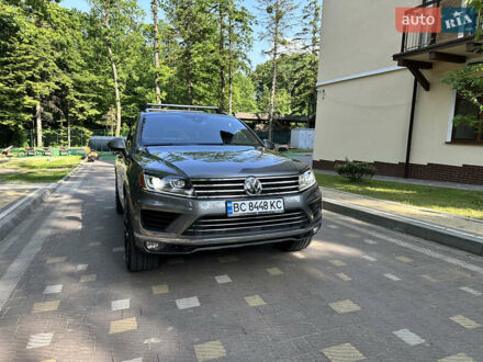 Фольксваген Туарег 2016 в Трускавце на Automoto.ua Серый Фольксваген Туарег, объемом двигателя 3.6 л и пробегом 161 тыс. км за 22500 $, фото 1 на Automoto.ua