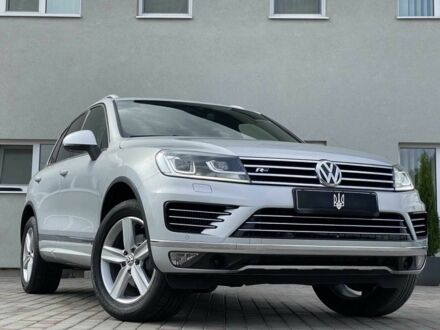 Серый Фольксваген Туарег, объемом двигателя 0 л и пробегом 155 тыс. км за 31000 $, фото 1 на Automoto.ua