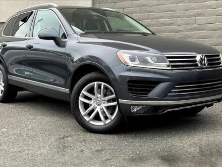 Сірий Фольксваген Туарег, об'ємом двигуна 3 л та пробігом 72 тис. км за 10100 $, фото 1 на Automoto.ua