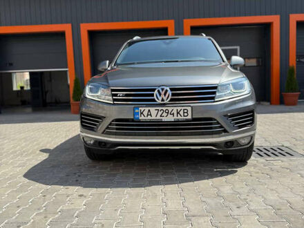 Фольксваген Туарег 2016 в Одессе на Automoto.ua Серый Фольксваген Туарег, объемом двигателя 2.97 л и пробегом 191 тыс. км за 29300 $, фото 1 на Automoto.ua