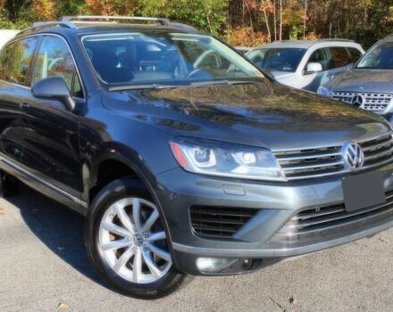 Сірий Фольксваген Туарег, об'ємом двигуна 3.6 л та пробігом 79 тис. км за 3600 $, фото 1 на Automoto.ua