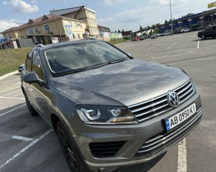 Сірий Фольксваген Туарег, об'ємом двигуна 3 л та пробігом 242 тис. км за 31500 $, фото 1 на Automoto.ua
