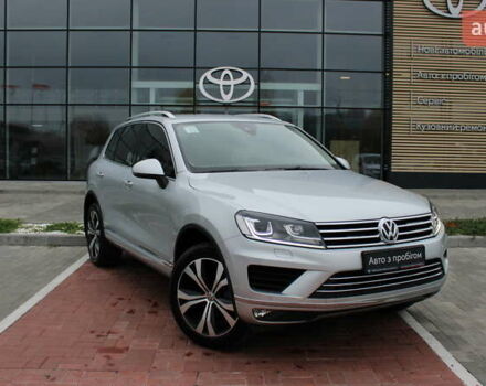 Серый Фольксваген Туарег, объемом двигателя 2.97 л и пробегом 171 тыс. км за 28900 $, фото 1 на Automoto.ua