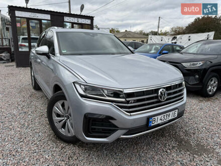 Фольксваген Туарег 2018 в Полтаве на Automoto.ua Серый Фольксваген Туарег, объемом двигателя 3 л и пробегом 109 тыс. км за 39700 $, фото 1 на Automoto.ua