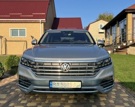 Сірий Фольксваген Туарег, об'ємом двигуна 3 л та пробігом 158 тис. км за 41000 $, фото 1 на Automoto.ua