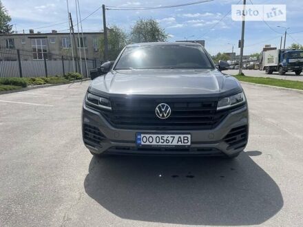 Фольксваген Туарег 2020 у Сумах на Automoto.ua Сірий Фольксваген Туарег, об'ємом двигуна 3 л та пробігом 87 тис. км за 57700 $, фото 1 на Automoto.ua