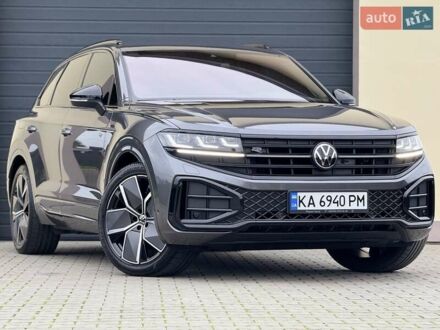 Фольксваген Туарег 2023 в Стрые на Automoto.ua Серый Фольксваген Туарег, объемом двигателя 2.97 л и пробегом 68 тыс. км за 75900 $, фото 1 на Automoto.ua