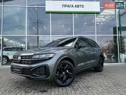 Фольксваген Туарег 2024 у Києві на Automoto.ua Сірий Фольксваген Туарег, об'ємом двигуна 2.97 л та пробігом 21 тис. км за 83000 $, фото 1 на Automoto.ua