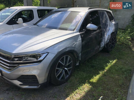 Сірий Фольксваген Туарег, об'ємом двигуна 3 л та пробігом 78 тис. км за 48000 $, фото 1 на Automoto.ua