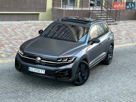 Фольксваген Туарег 2024 в Одессе на Automoto.ua Серый Фольксваген Туарег, объемом двигателя 2.99 л и пробегом 26 тыс. км за 81999 $, фото 1 на Automoto.ua
