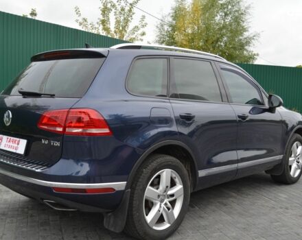 Синій Фольксваген Туарег, об'ємом двигуна 3 л та пробігом 144 тис. км за 23700 $, фото 3 на Automoto.ua