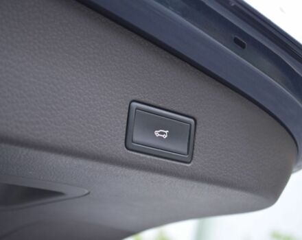 Синій Фольксваген Туарег, об'ємом двигуна 3 л та пробігом 144 тис. км за 23700 $, фото 8 на Automoto.ua