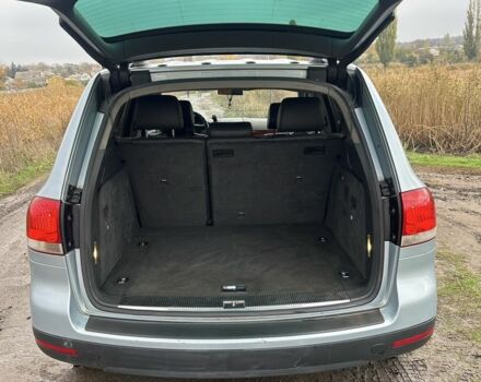 Синий Фольксваген Туарег, объемом двигателя 2.5 л и пробегом 351 тыс. км за 4000 $, фото 6 на Automoto.ua