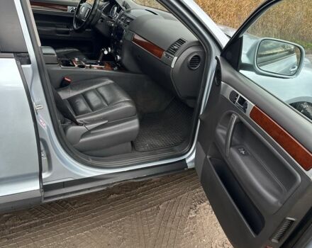 Фольксваген Туарег 2004 в Славянске на Automoto.ua Синий Фольксваген Туарег, объемом двигателя 2.5 л и пробегом 351 тыс. км за 4000 $, фото 7 на Automoto.ua