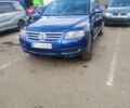 Синий Фольксваген Туарег, объемом двигателя 2.5 л и пробегом 340 тыс. км за 6500 $, фото 1 на Automoto.ua
