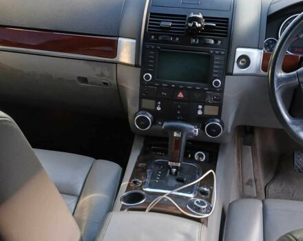 Синий Фольксваген Туарег, объемом двигателя 2.5 л и пробегом 330 тыс. км за 5000 $, фото 3 на Automoto.ua