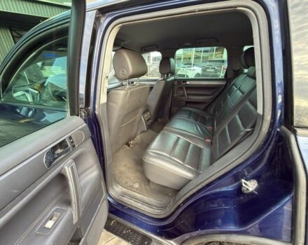 Синий Фольксваген Туарег, объемом двигателя 2.5 л и пробегом 286 тыс. км за 4250 $, фото 7 на Automoto.ua