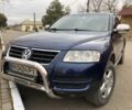 Синий Фольксваген Туарег, объемом двигателя 2.5 л и пробегом 400 тыс. км за 7700 $, фото 1 на Automoto.ua