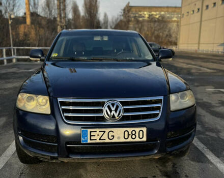 Синий Фольксваген Туарег, объемом двигателя 2.5 л и пробегом 472 тыс. км за 3799 $, фото 1 на Automoto.ua
