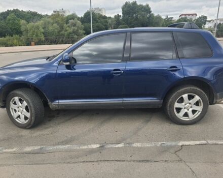 Синий Фольксваген Туарег, объемом двигателя 2.5 л и пробегом 342 тыс. км за 5400 $, фото 2 на Automoto.ua