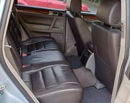 Синий Фольксваген Туарег, объемом двигателя 2.5 л и пробегом 431 тыс. км за 8200 $, фото 8 на Automoto.ua