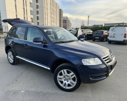 Синий Фольксваген Туарег, объемом двигателя 5 л и пробегом 192 тыс. км за 4400 $, фото 2 на Automoto.ua