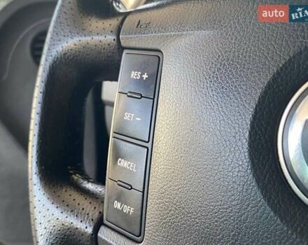 Синий Фольксваген Туарег, объемом двигателя 2.97 л и пробегом 284 тыс. км за 9000 $, фото 32 на Automoto.ua