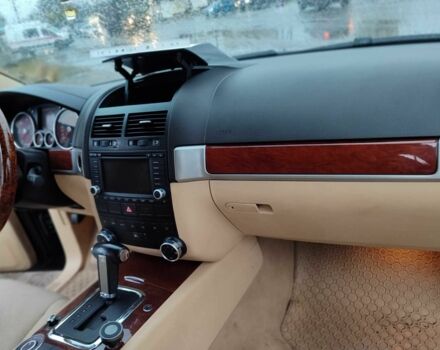 Синий Фольксваген Туарег, объемом двигателя 2.5 л и пробегом 336 тыс. км за 5500 $, фото 4 на Automoto.ua