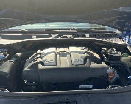 Синий Фольксваген Туарег, объемом двигателя 3 л и пробегом 377 тыс. км за 8700 $, фото 13 на Automoto.ua