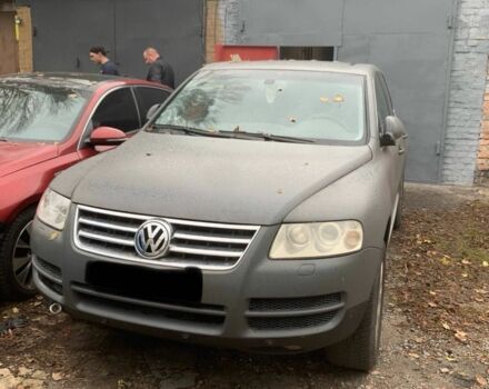 Синий Фольксваген Туарег, объемом двигателя 3 л и пробегом 261 тыс. км за 4000 $, фото 2 на Automoto.ua