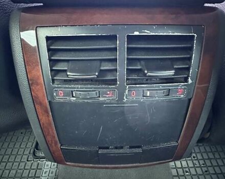 Синий Фольксваген Туарег, объемом двигателя 2.46 л и пробегом 264 тыс. км за 9700 $, фото 16 на Automoto.ua