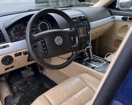 Синій Фольксваген Туарег, об'ємом двигуна 2.5 л та пробігом 400 тис. км за 4699 $, фото 7 на Automoto.ua