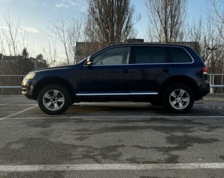 Синий Фольксваген Туарег, объемом двигателя 2.5 л и пробегом 372 тыс. км за 3799 $, фото 4 на Automoto.ua