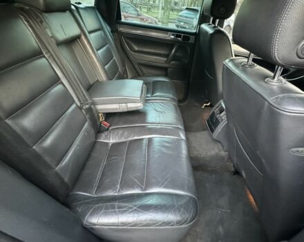 Синий Фольксваген Туарег, объемом двигателя 2.5 л и пробегом 372 тыс. км за 3799 $, фото 10 на Automoto.ua