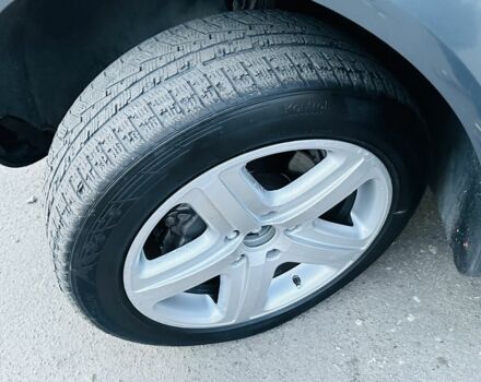 Синій Фольксваген Туарег, об'ємом двигуна 3 л та пробігом 200 тис. км за 4856 $, фото 19 на Automoto.ua