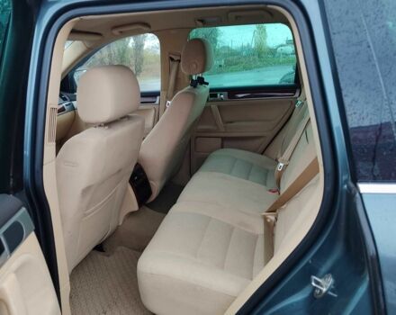 Синий Фольксваген Туарег, объемом двигателя 2.5 л и пробегом 336 тыс. км за 5500 $, фото 12 на Automoto.ua