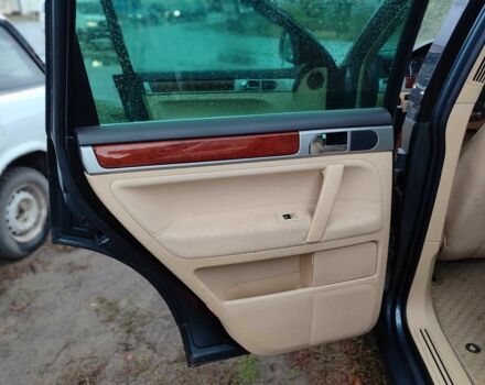 Синий Фольксваген Туарег, объемом двигателя 2.5 л и пробегом 336 тыс. км за 5500 $, фото 11 на Automoto.ua